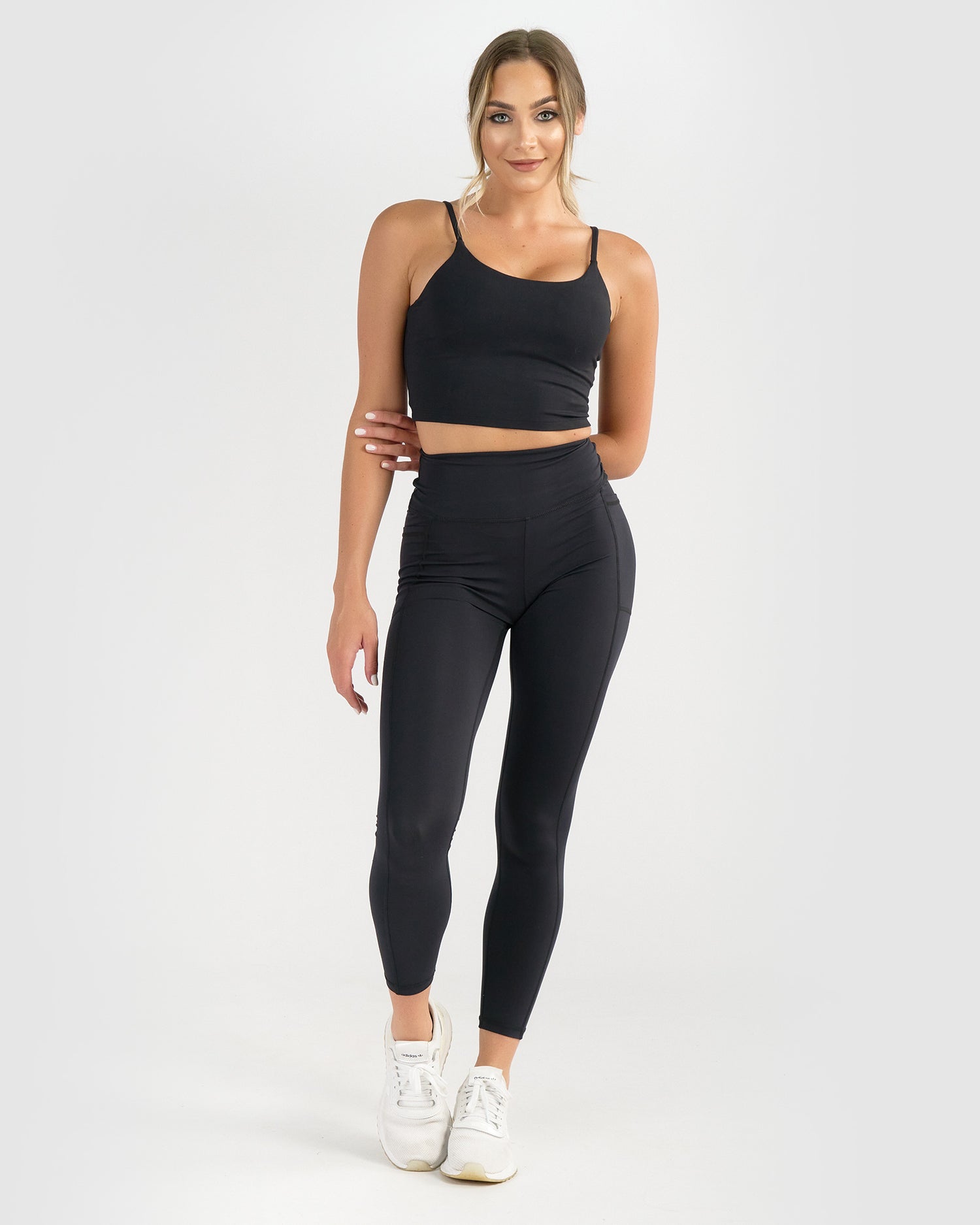 Core Trainer Libby Active Crop Black