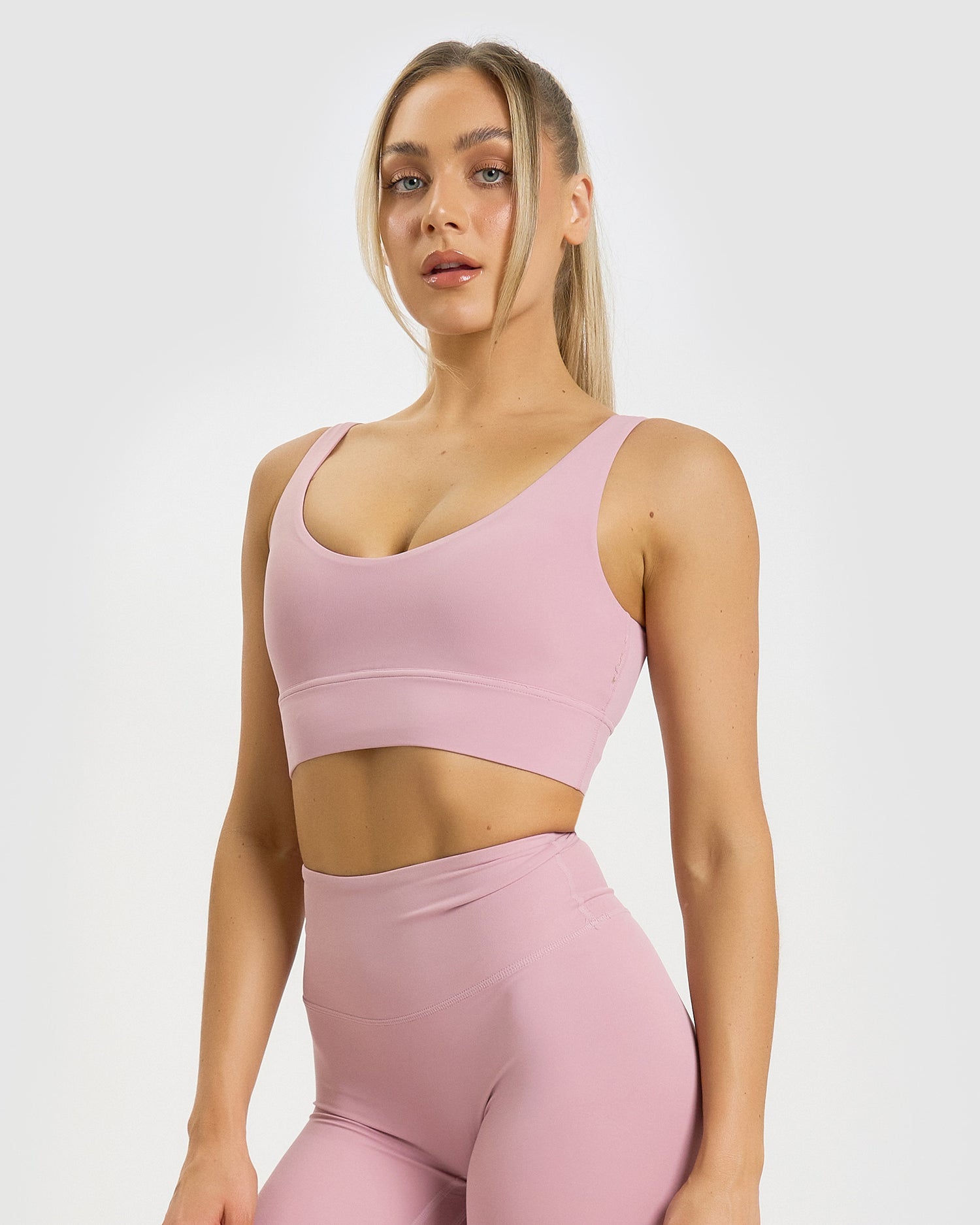Core Trainer Frankie Active Bra Blush